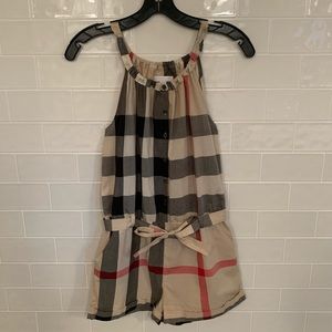 BURBERRY GIRLS romper w pockets, elastic straps